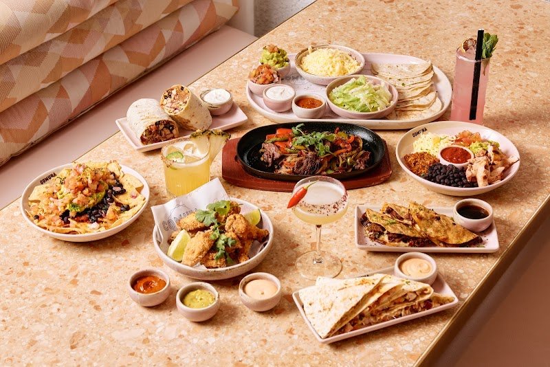 Comuna Cantina photo 2