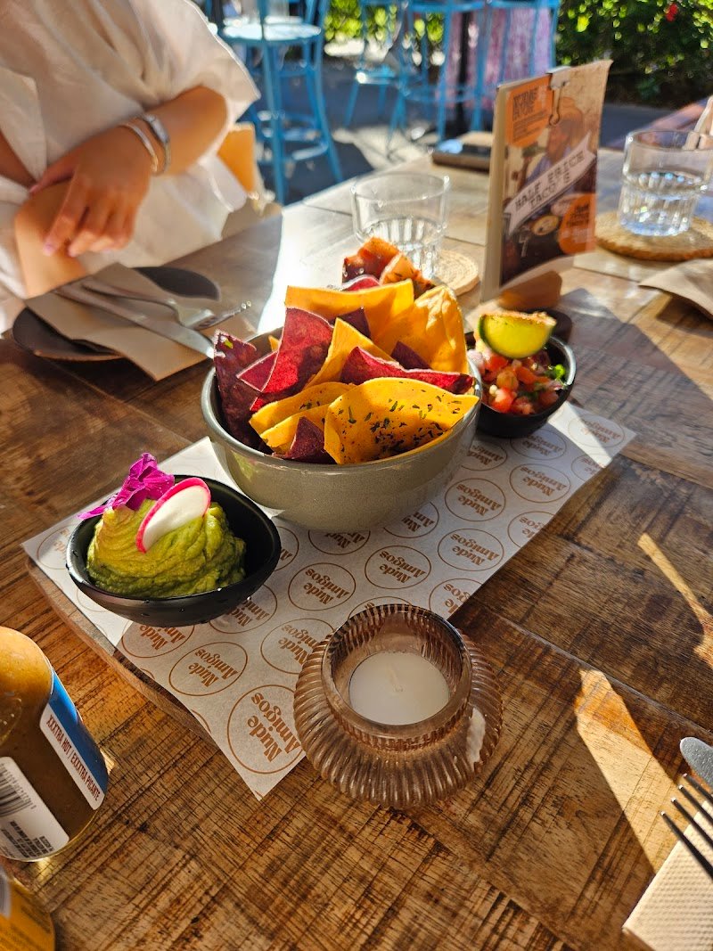 NUDE AMIGOS BROADBEACH photo 8