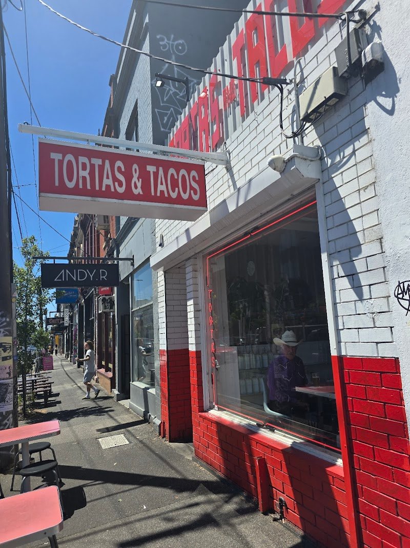 Frankie's Tortas and Tacos photo 5