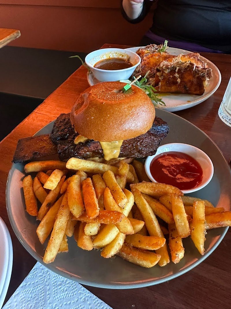 Street Taste - Carlton photo 8