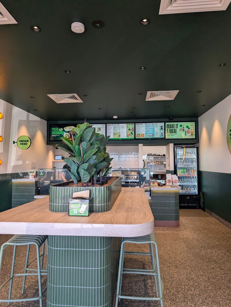 Zambrero Toowoomba Red Edge photo 7