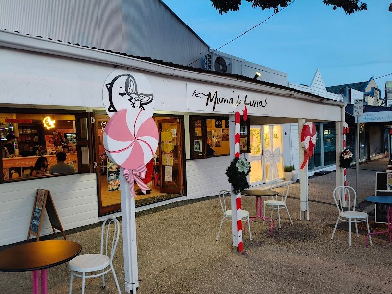 Mama de Luna photo 6