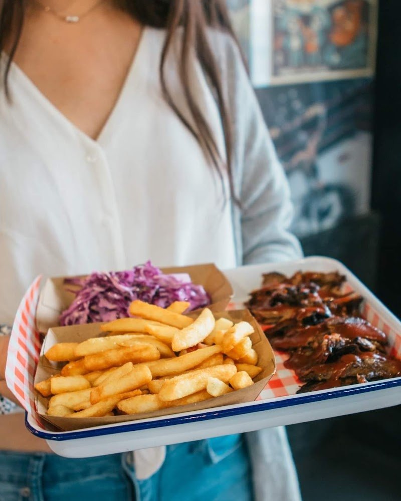 Hermanos En Cantina photo 10